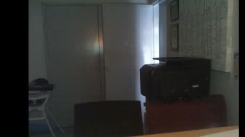 Snapshot of thickmelnik chatting on December 2024 10:09:02 PM James online show from December 2024 10:09:02 PM