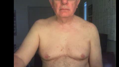 Snapshot of thickmelnik chatting on December 2024 05:13:01 AM James online show from December 2024 05:13:01 AM