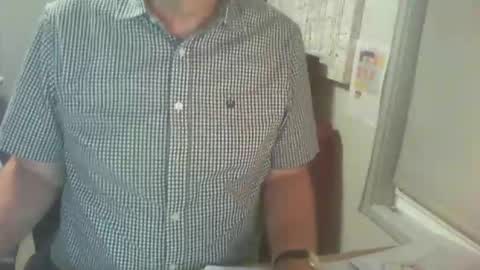 Snapshot of thickmelnik chatting on December 2024 01:19:02 PM James online show from December 2024 01:19:02 PM