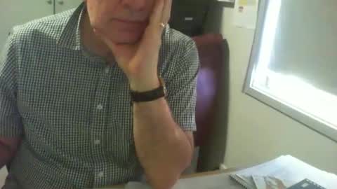 Snapshot of thickmelnik chatting on December 2024 09:22:02 PM James online show from December 2024 09:22:02 PM