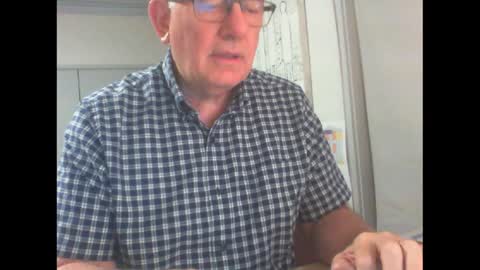 Snapshot of thickmelnik chatting on December 2024 11:37:02 AM James online show from December 2024 11:37:02 AM