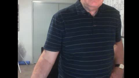 Snapshot of thickmelnik chatting on January 2025 12:41:02 PM James online show from January 2025 12:41:02 PM