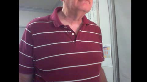 Snapshot of thickmelnik chatting on January 2025 01:43:01 PM James online show from January 2025 01:43:01 PM