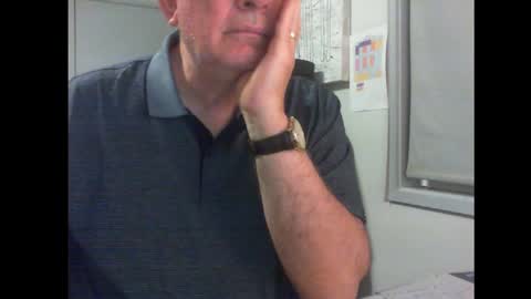 Snapshot of thickmelnik chatting on January 2025 01:05:02 PM James online show from January 2025 01:05:02 PM