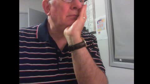 Snapshot of thickmelnik chatting on February 2025 02:05:01 PM James online show from February 2025 02:05:01 PM