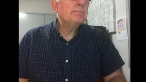 Snapshot of thickmelnik chatting on February 2025 12:39:02 PM James online show from February 2025 12:39:02 PM