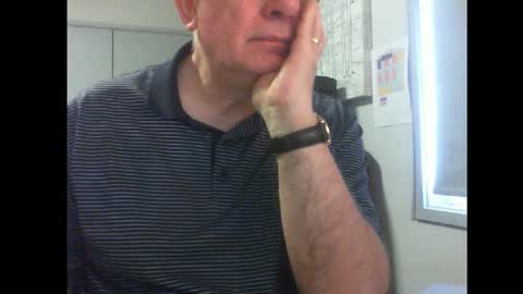 Snapshot of thickmelnik chatting on February 2025 04:04:01 AM James online show from February 2025 04:04:01 AM