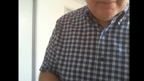 Snapshot of thickmelnik chatting on March 2025 01:15:01 AM James online show from March 2025 01:15:01 AM