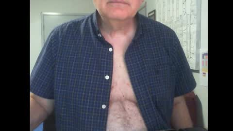 Snapshot of thickmelnik chatting on March 2025 02:10:02 PM James online show from March 2025 02:10:02 PM