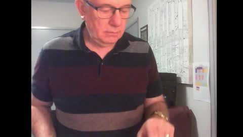 Snapshot of thickmelnik chatting on March 2025 01:56:02 PM James online show from March 2025 01:56:02 PM