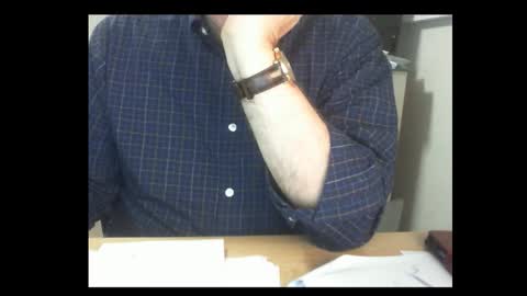 Snapshot of thickmelnik chatting on December 2025 12:54:01 PM James online show from December 2025 12:54:01 PM