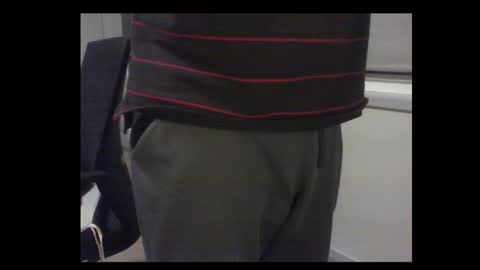 Snapshot of thickmelnik chatting on December 2025 12:10:01 PM James online show from December 2025 12:10:01 PM