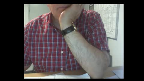 Snapshot of thickmelnik chatting on January 2026 12:25:01 AM James online show from January 2026 12:25:01 AM