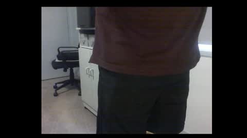 Snapshot of thickmelnik chatting on January 2026 03:12:02 AM James online show from January 2026 03:12:02 AM