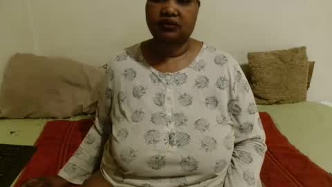 Snapshot of thicksexymellons chatting on September 2025 07:41:02 PM Pat online show from September 2025 07:41:02 PM