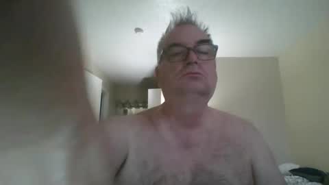 Snapshot of thickwhiteload chatting on April 2026 01:07:01 PM thickwhiteload online show from April 2026 01:07:01 PM