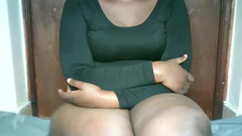 thickybabe_005 online show from January 2025 07:32:02 AM
