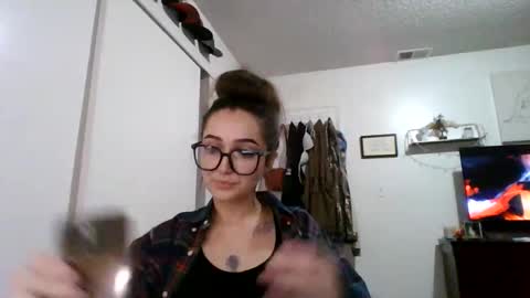 Snapshot of thickyvicky2223 chatting on April 2026 10:16:02 AM ThickyVicky online show from April 2026 10:16:02 AM