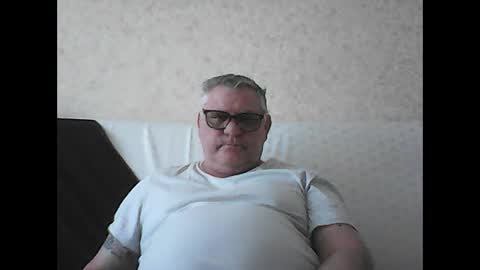 Snapshot of thierrysymp chatting on March 2025 10:33:02 AM Thierrysymp online show from March 2025 10:33:02 AM