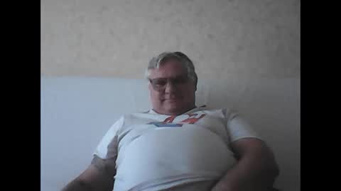 Snapshot of thierrysymp chatting on September 2025 09:14:01 AM Thierrysymp online show from September 2025 09:14:01 AM