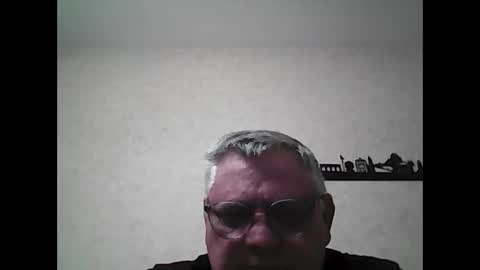 Snapshot of thierrysymp chatting on November 2025 05:14:01 PM Thierrysymp online show from November 2025 05:14:01 PM