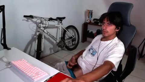 thieves_us online show from September 2025 09:59:02 PM