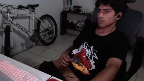 thieves_us online show from October 2025 12:08:02 AM