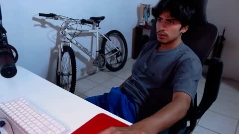 thieves_us online show from November 2025 03:49:01 AM