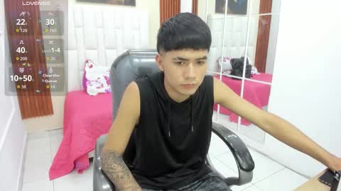 Snapshot of thiiago_collins chatting on March 2026 05:35:01 PM THIAGO COLLINS online show from March 2026 05:35:01 PM