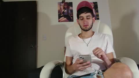 Thiiago online show from December 2024 12:20:01 AM