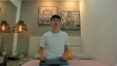 Snapshot of thom_ames chatting on March 2026 11:39:02 AM Thom online show from March 2026 11:39:02 AM