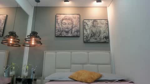 Snapshot of thom_ames chatting on March 2026 11:15:02 AM Thom online show from March 2026 11:15:02 AM