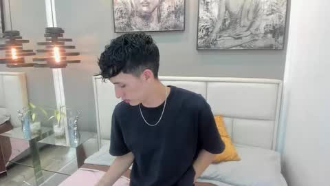 Snapshot of thom_ames chatting on March 2026 12:20:01 PM Thom online show from March 2026 12:20:01 PM