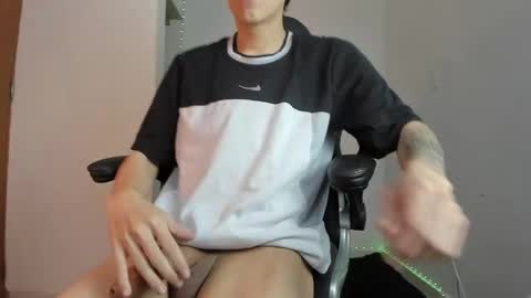 Snapshot of thomas__brandd1 chatting on March 2026 04:07:02 PM thomas brandd1 online show from March 2026 04:07:02 PM