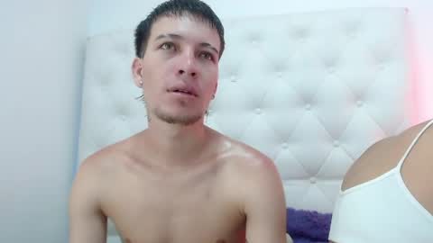 thomas_and_dafnne online show from May 2026 03:24:02 AM