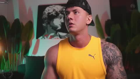 Snapshot of thomas_falcon1 chatting on November 2025 12:53:01 AM Thomas Falcon online show from November 2025 12:53:01 AM