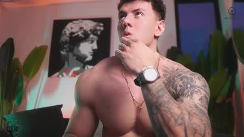 Snapshot of thomas_falcon1 chatting on November 2025 10:48:01 PM Thomas Falcon online show from November 2025 10:48:01 PM