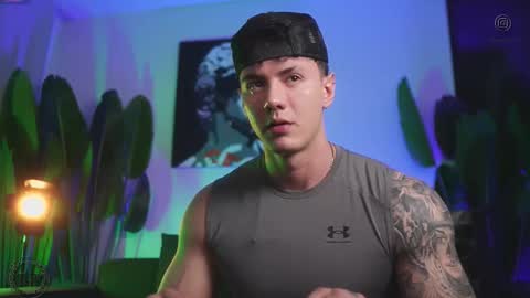 Snapshot of thomas_falcon1 chatting on December 2025 12:41:02 AM Thomas Falcon online show from December 2025 12:41:02 AM