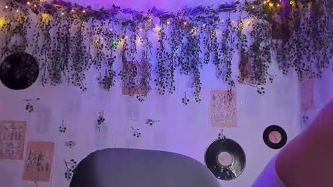 Snapshot of thomas_fuckboy chatting on February 2025 06:12:02 AM Thomas Grey online show from February 2025 06:12:02 AM