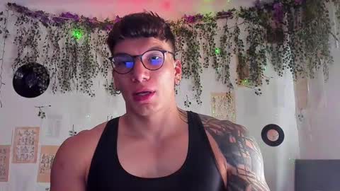 Snapshot of thomas_fuckboy chatting on March 2025 10:52:01 AM Thomas Grey online show from March 2025 10:52:01 AM