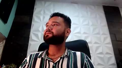 Snapshot of thomas_jamerson chatting on March 2026 11:42:01 PM thomas_jamerson online show from March 2026 11:42:01 PM