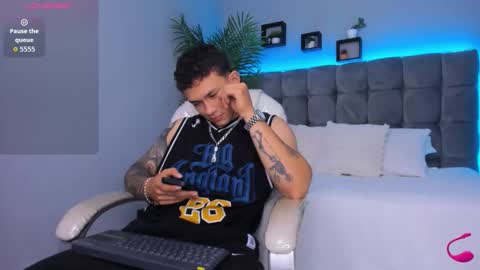 Thomas online show from February 2026 12:12:01 PM