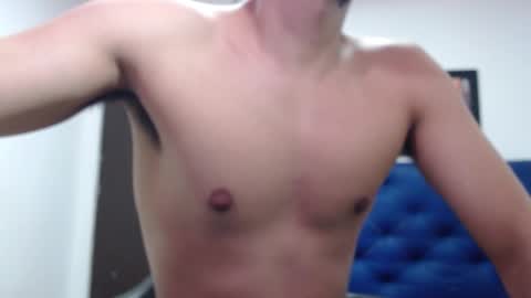 Snapshot of thomas_neuman chatting on January 2025 04:46:02 PM Thomas online show from January 2025 04:46:02 PM