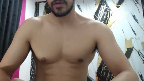 Thomas online show from December 2025 09:12:02 PM