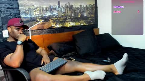 thomas Santtos online show from January 2025 02:00:02 AM