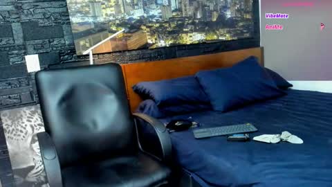 thomas Santtos online show from February 2025 12:17:02 AM