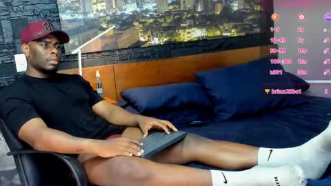 thomas Santtos online show from February 2025 09:03:02 PM