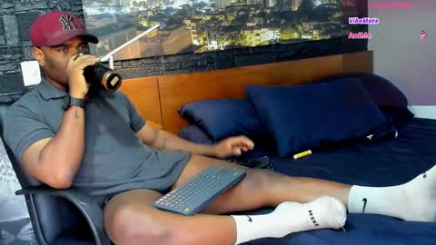 thomas Santtos online show from February 2025 12:33:01 PM