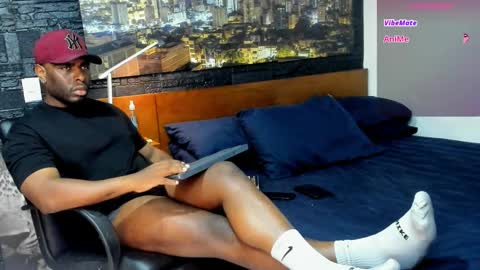 thomas Santtos online show from February 2025 12:58:01 AM