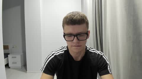 Tomas online show from December 2024 02:05:02 PM